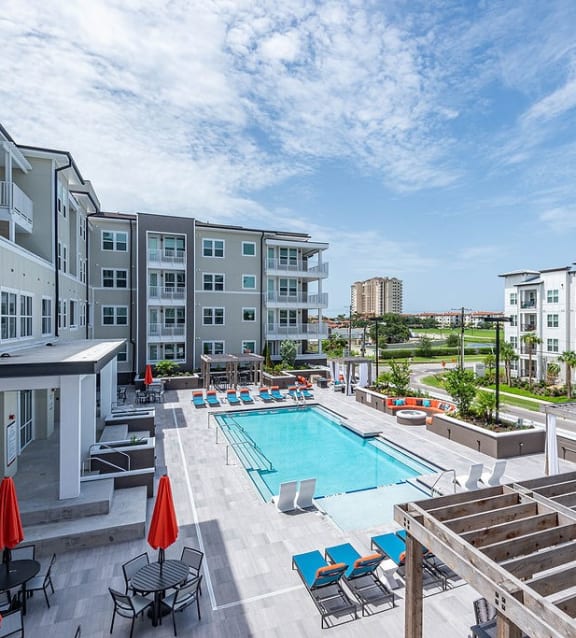 Alton Westshore Apartments in Tampa, FL